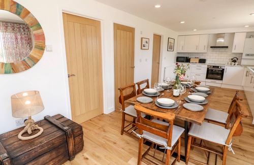 Nettlestone Cottage | Amarone