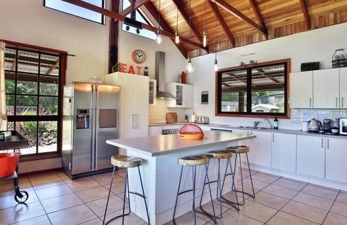 Far Meadow House | Amaroo House - Glorious Views