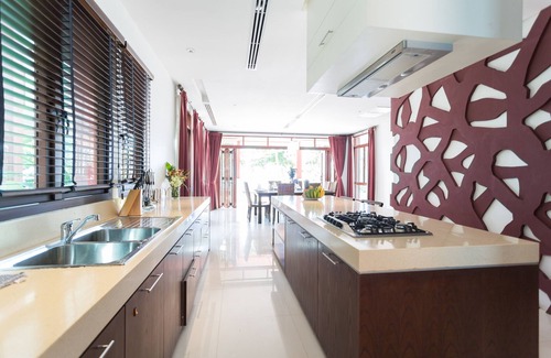 Sai Thai Villa | Amatapura 15 Beachfront Pool Villa