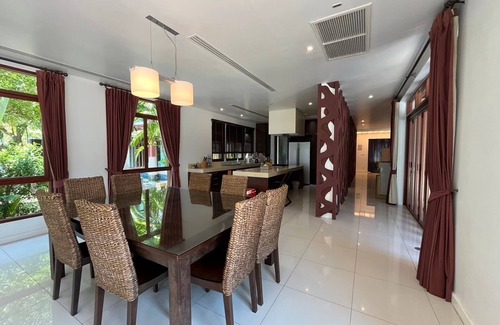 Sai Thai Villa | Amatapura Beach Villa 1