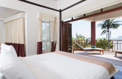 Sai Thai Villa | Amatapura Beachfront Villa 1, SHA Certified