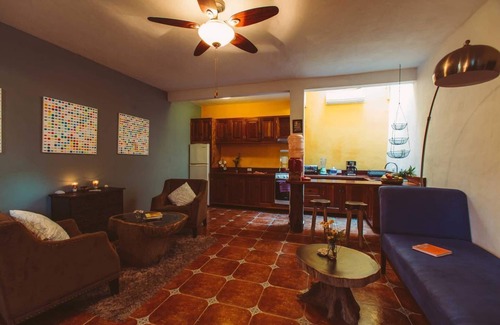 Villas Tulum House | Amatista @ Mi Sagrado. Oasis in town. 10m to beach