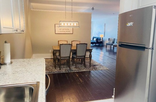 Jonesborough Apartment | Amazing 1 Bedroom Apartment, Downtown Jonesborough