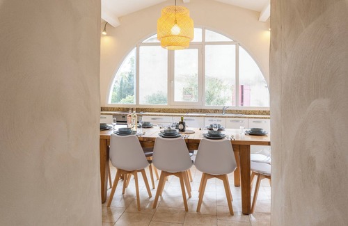 Trebes Villa | Amazing 17th century House refurbished