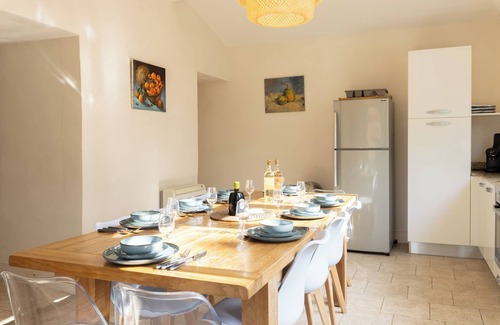 Trebes Villa | Amazing 17th century House refurbished