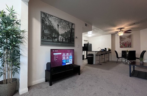 Cardiff-by-the-Sea Apartment | Amazing 2 Bed by the Beach, Cardiff