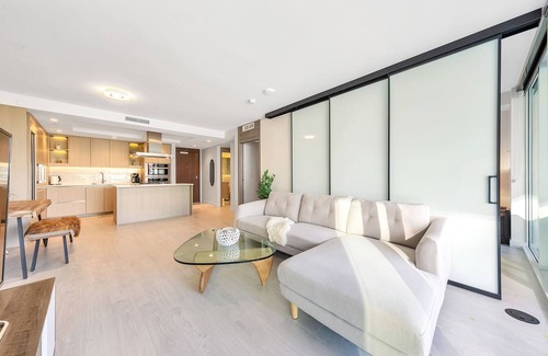 Mount Pleasant Apartment | Amazing 2 bedroom at Avenue One