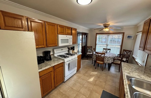 Caseville House | Amazing 2-bedroom house only 0.25 Miles from the beach