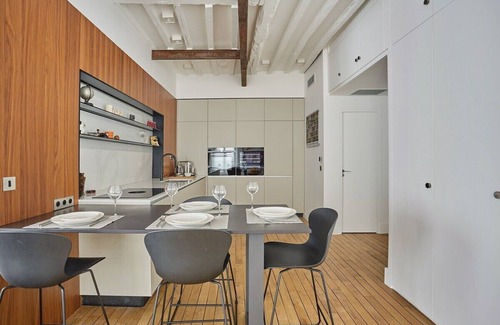 Quartier du Mail Apartment | Amazing 2 bedrooms Apartement Paris Center