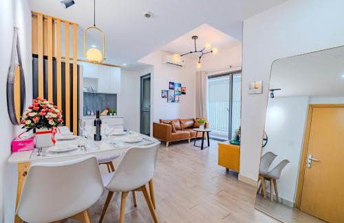 Thao Dien Apartment | Amazing 2 BR Masteri Thao Dien