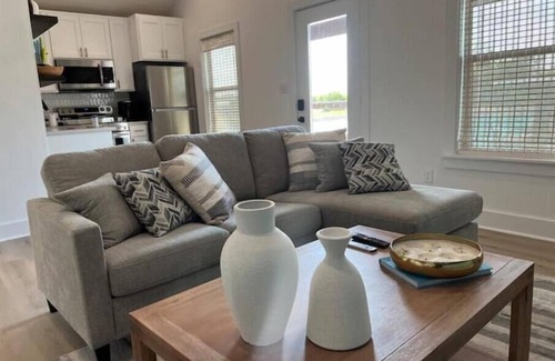 Burton Other | Amazing 2 BR Near Round Top Sleeps 6