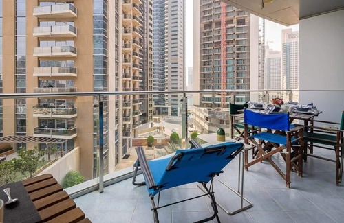 Dubai Marina Apartment | Amazing 2BR with Marina Views