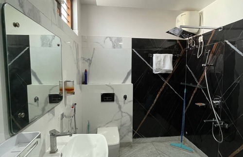 Rishikesh House | Amazing 3 Bedroom House Near Gandar River