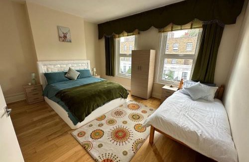 Homerton House | Amazing 3 Bedroom House In Hackney Central