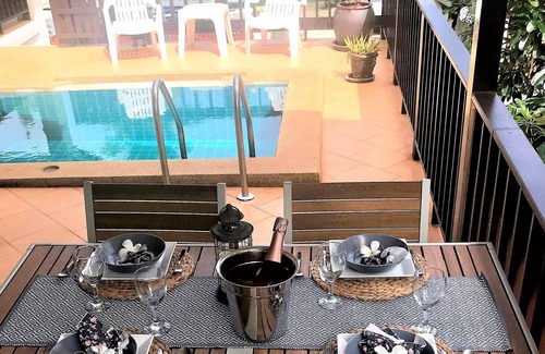 Ko Lanta Villa | Amazing 3 bedroom sea view villa with plunge pool & roof terrace.