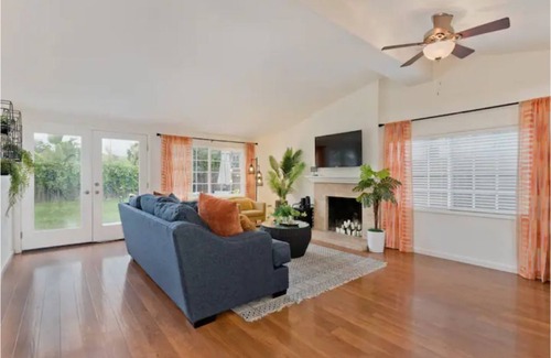 Serra Mesa House | Amazing 3d/2ba Home, Close to All SD Has to Offer!