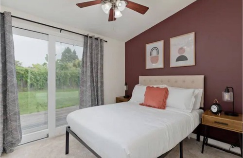 Serra Mesa House | Amazing 3d/2ba Home, Close to All SD Has to Offer!