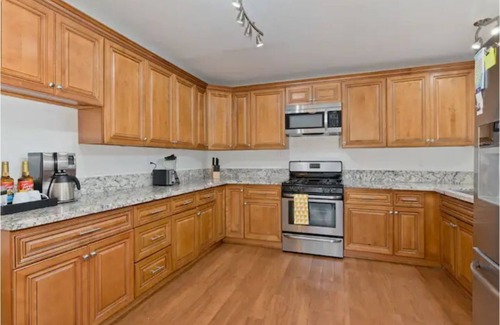 Serra Mesa House | Amazing 3d/2ba Home, Close to All SD Has to Offer!