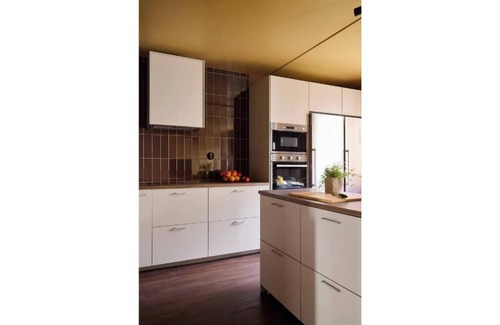 Kirkkonummi Apartment | Amazing 3mh + balcony + parking