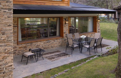 Centro House | Amazing 4 Bedroom Chalet in Arelauquen AG6