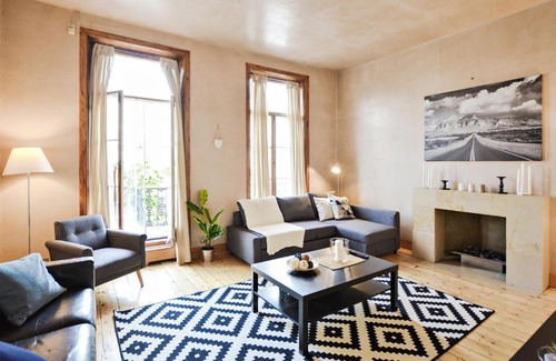 Redcliffe House | Amazing 4 Bed Flat In Earls Court