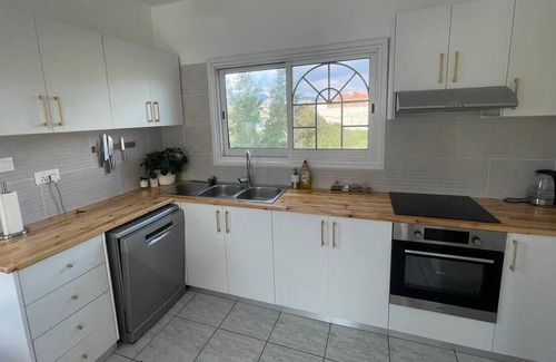Moni Villa | Amazing 4-Bed Villa in limassol