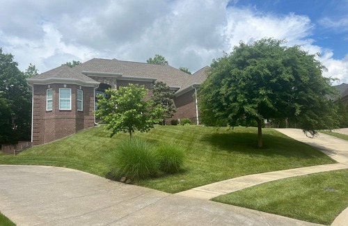 Buechel House | Amazing 4-bedroom home available for PGA Championship 2 .5 miles from Valhalla