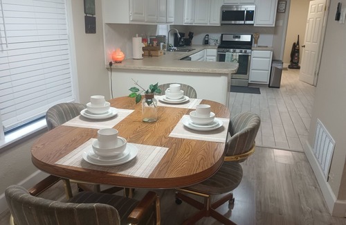 Temple House | Amazing 4 bedroom house w/full amanities,close to hospitals/shopping/city center