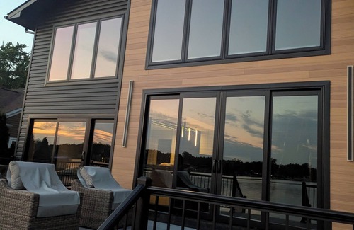 Howell House | Amazing 4-bedroom Modern Lake House with Cottage Charm on Lake Chemung