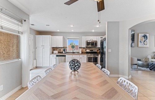 Gibson Springs House | Amazing 5 BDR, Resort Style Pool w/Heater and Games.