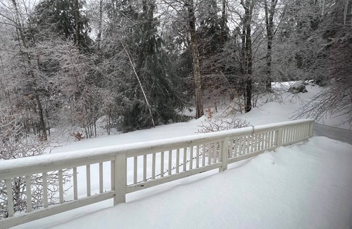 Stratton Mountain House | Amazing 5 bed/5 bath just a few minutes from Base Lodge @ Stratton Mountain!