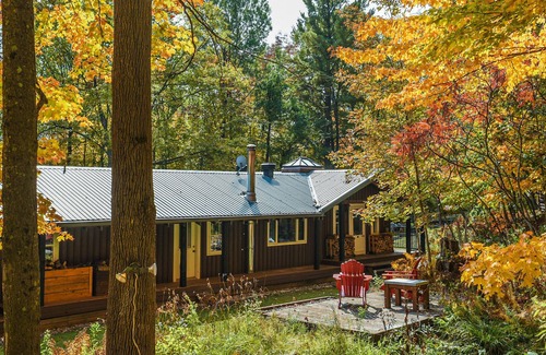 North Hatley Ski Chalet | Amazing 5 bedroom cottage in beautiful North Hatley