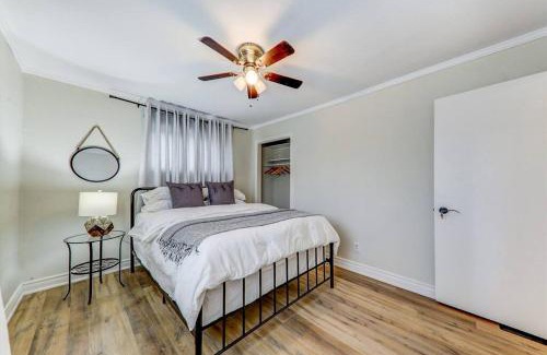 Frankford House | Amazing 5 bedroom, close to Batawa Ski hill