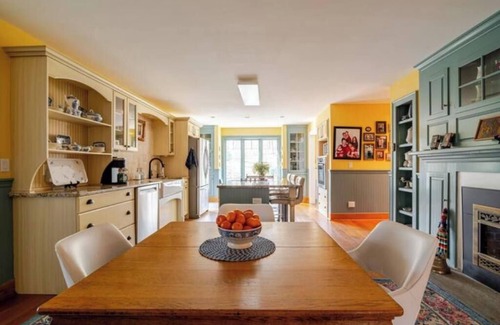 Mansfield Center House | Amazing 5-bedroom house in Mansfield