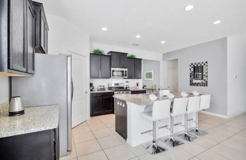 Sunridge Woods Villa | Amazing 5 Bedroom Solterra Resort Pool Villa