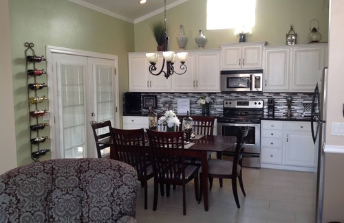 Flagstaff House | Amazing 5 Star Home, Amenities Galore, AC, no pet fee, 7 miles to NAU