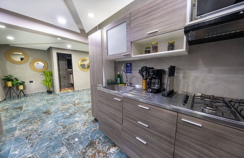 Zona Rosa Apartment | Amazing 6 bedroom with Incredible Private Jacuzzi 1 block from LLeras