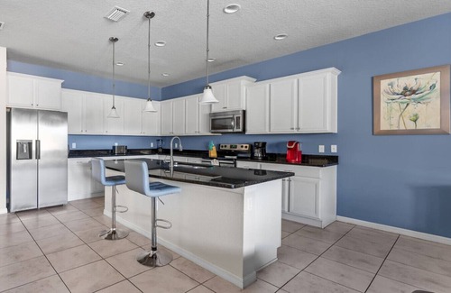 Four Corners House | Amazing 9BR Resort Pool Home Near Disney World