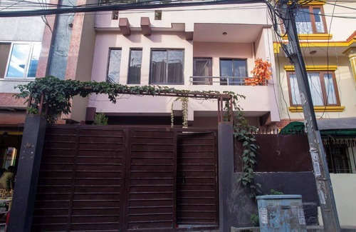 Lalitpur House | Amazing a newly built bungalow 4 bedrooms, 2 living rooms and 3 bathrooms.