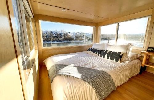 Pear Park House | Amazing Airstream in Grand Junction for Unforgettable Family Glamping Getaways in Colorado