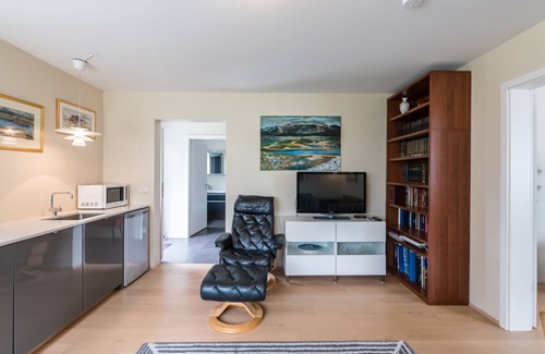 Akureyri Apartment | Amazing Apartment For 4 - Just a Few Minutes Away From Downtown Akureyri