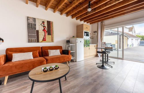 Amblainville Apartment | Amazing apartment in Amblainville