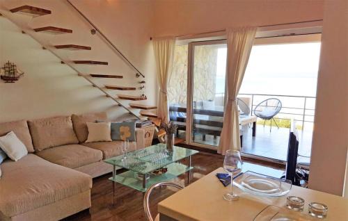 Dobropoljana Apartment | Amazing Apartment In Dobropoljana