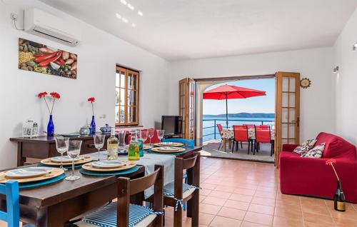 Jablanac Apartment | Amazing Apartment In Jablanac