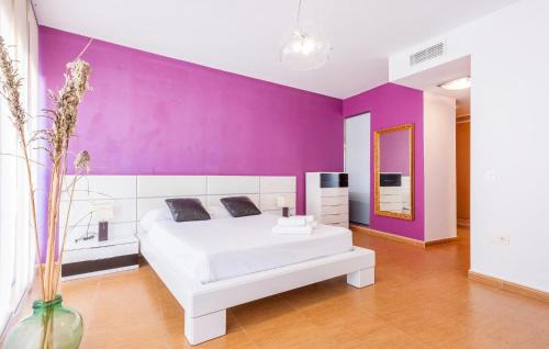 Lorca Apartment | Amazing Apartment In Lorca With Wifi
