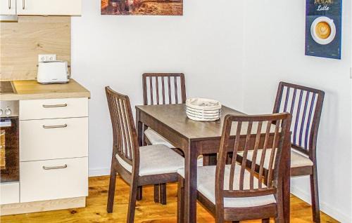 Muritz Apartment | Amazing Apartment In Malchow With Wifi