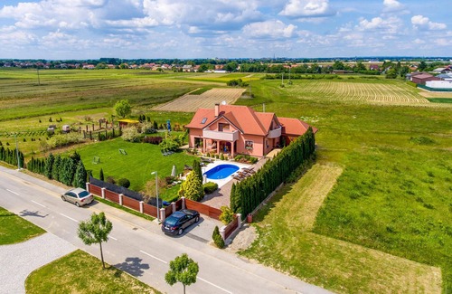 Sveti Ilija Apartment | Amazing apartment in Turcin with sauna