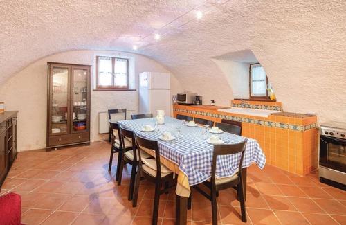 Filattiera Apartment | Amazing apartment in Filattiera (MS)