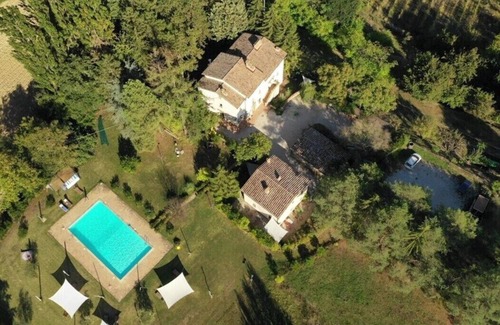 Montone Apartment | Amazing apartments with pool and private restaurant
