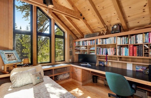 Bear Valley House | Amazing Architecture - Views all around VH#113 by Bear Valley Vacation Rentals